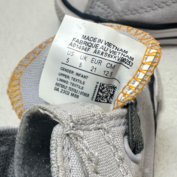 Toddler Converse - Picture 3 of 4